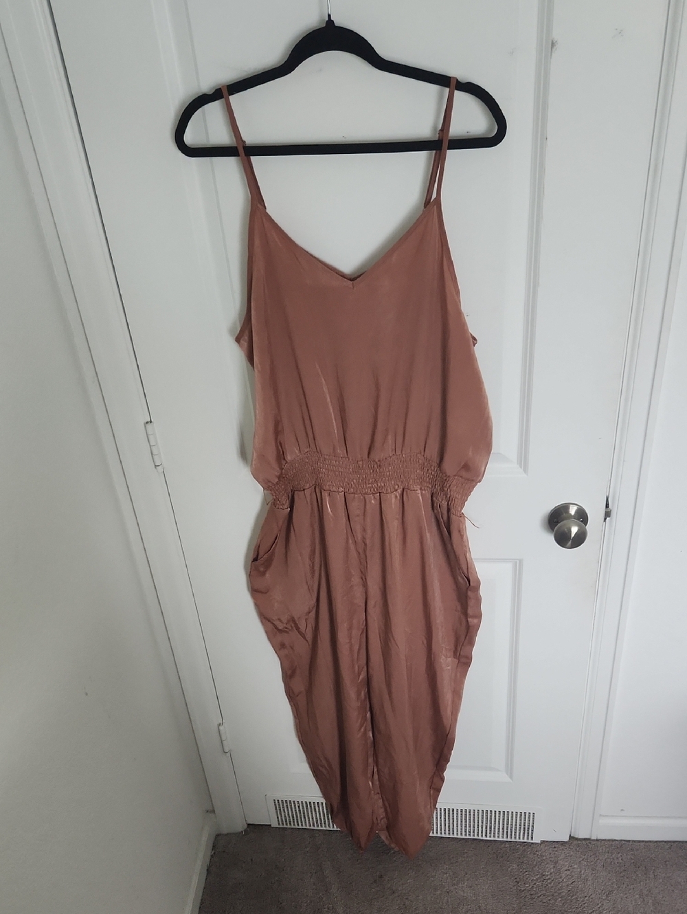 Everyday Satin Spaghetti-Strap Jumpsuit in Mauve